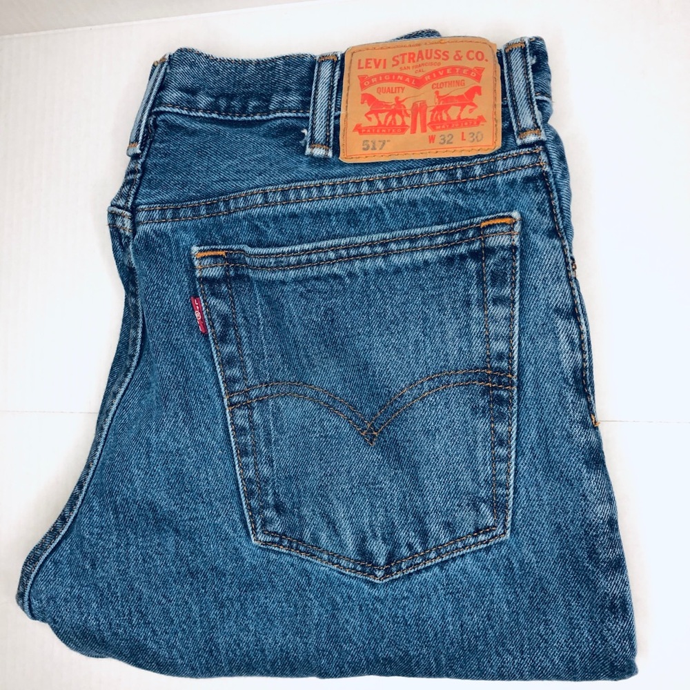 Men’s Levi’s 517 bootleg 32x30 jeans